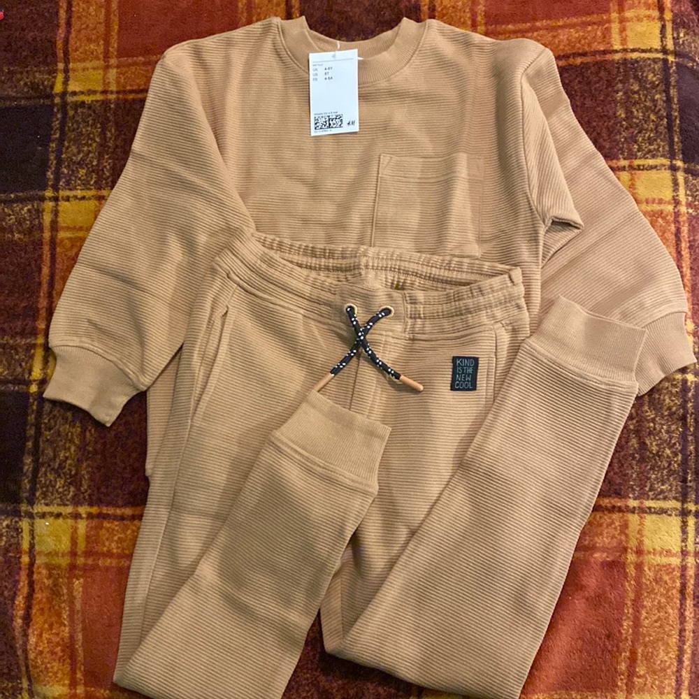 H&M sweatpants set